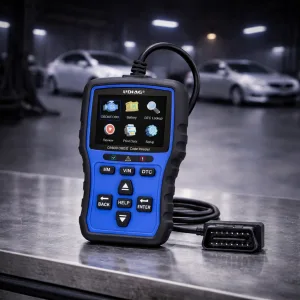 lecteur code OBD2 testeur batterie CR800 vue face écran couleur