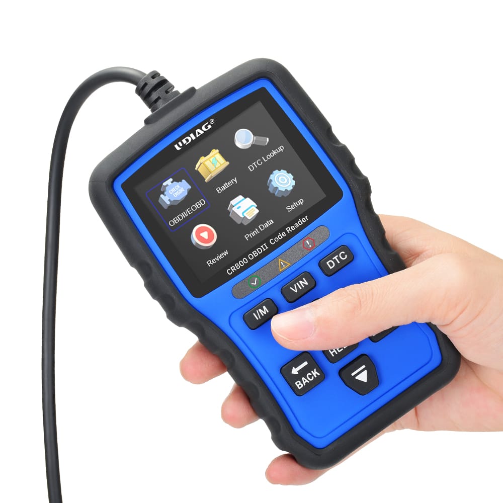 lecteur code OBD2 testeur batterie CR800 vue latérale